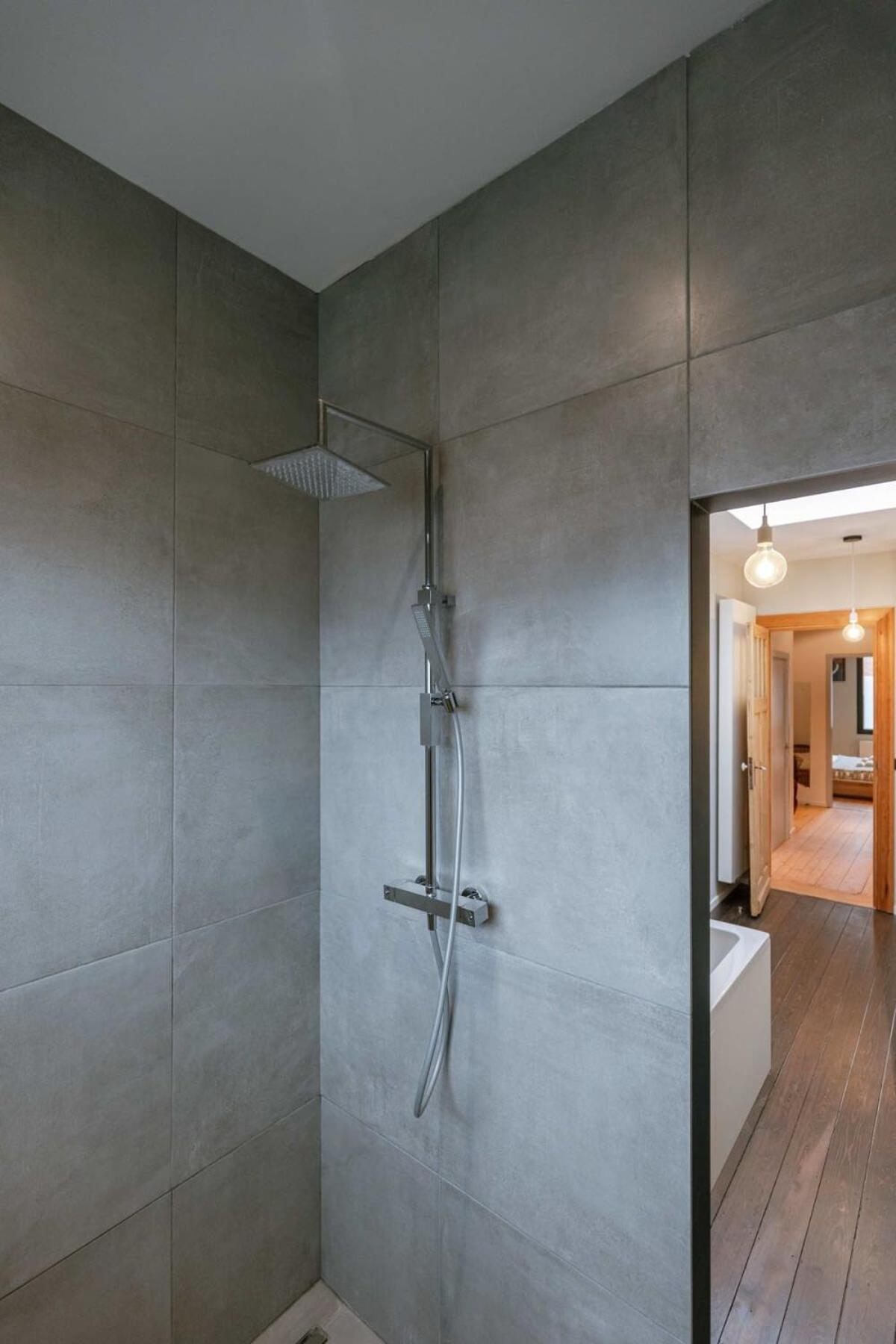 Huswell - Charming Urban Retreat, 15 Minutes From Station Antwerpen