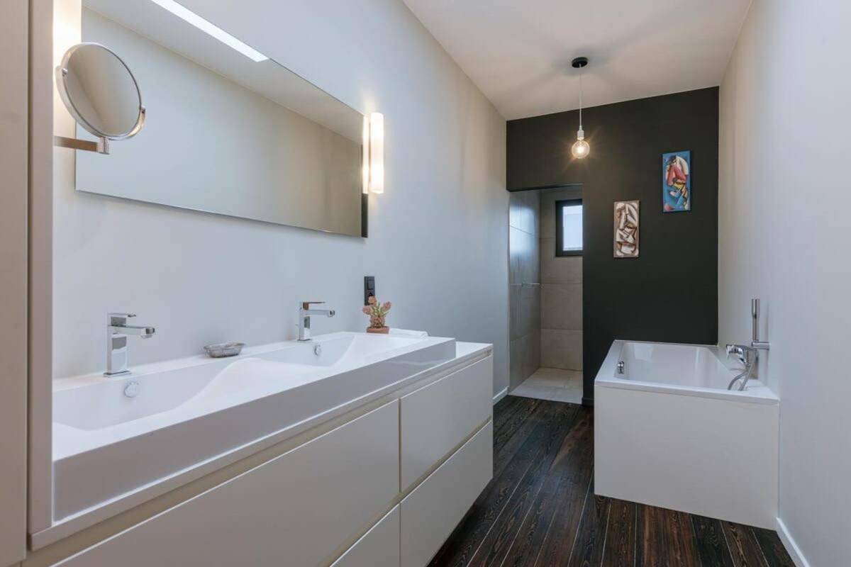 Huswell - Charming Urban Retreat, 15 Minutes From Station * Antwerpen