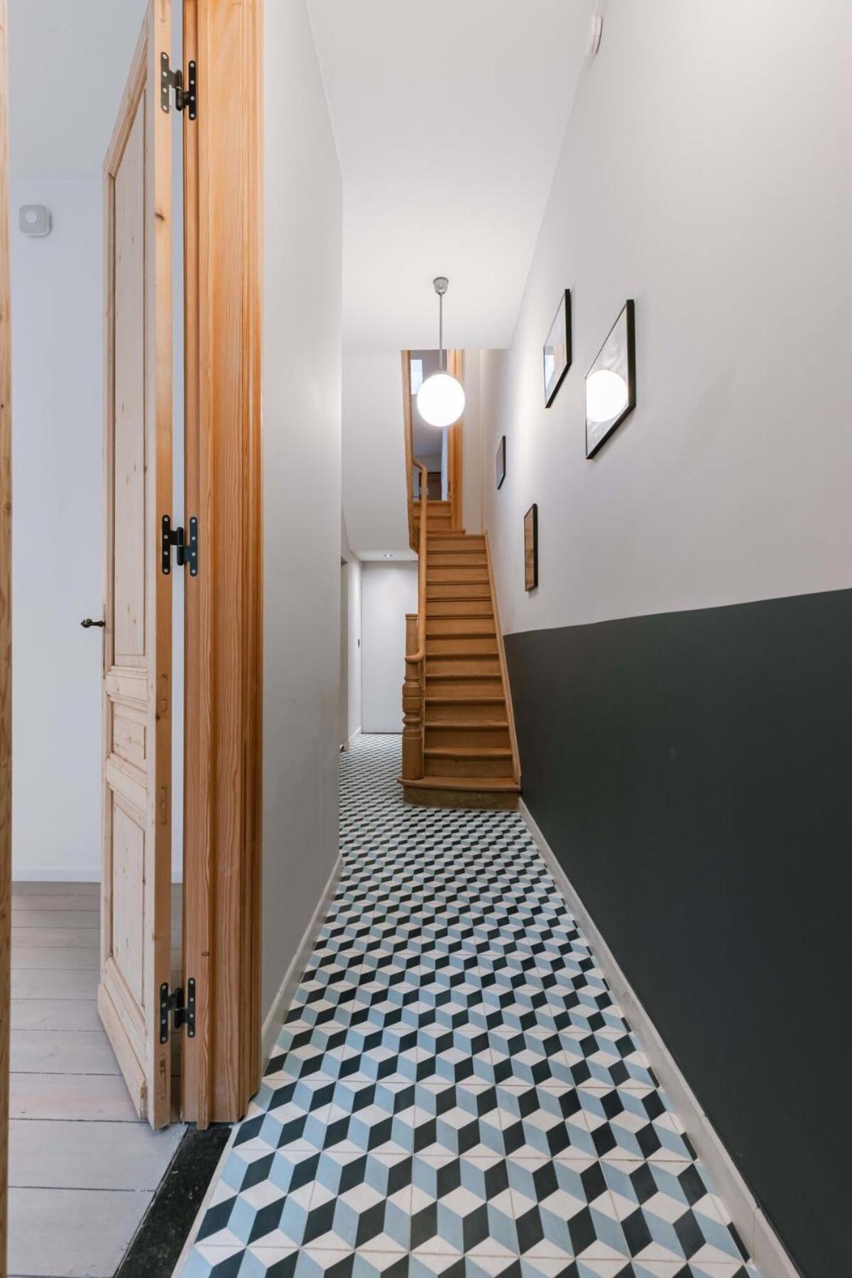 Huswell - Charming Urban Retreat, 15 Minutes From Station Vakantiehuis Antwerpen
