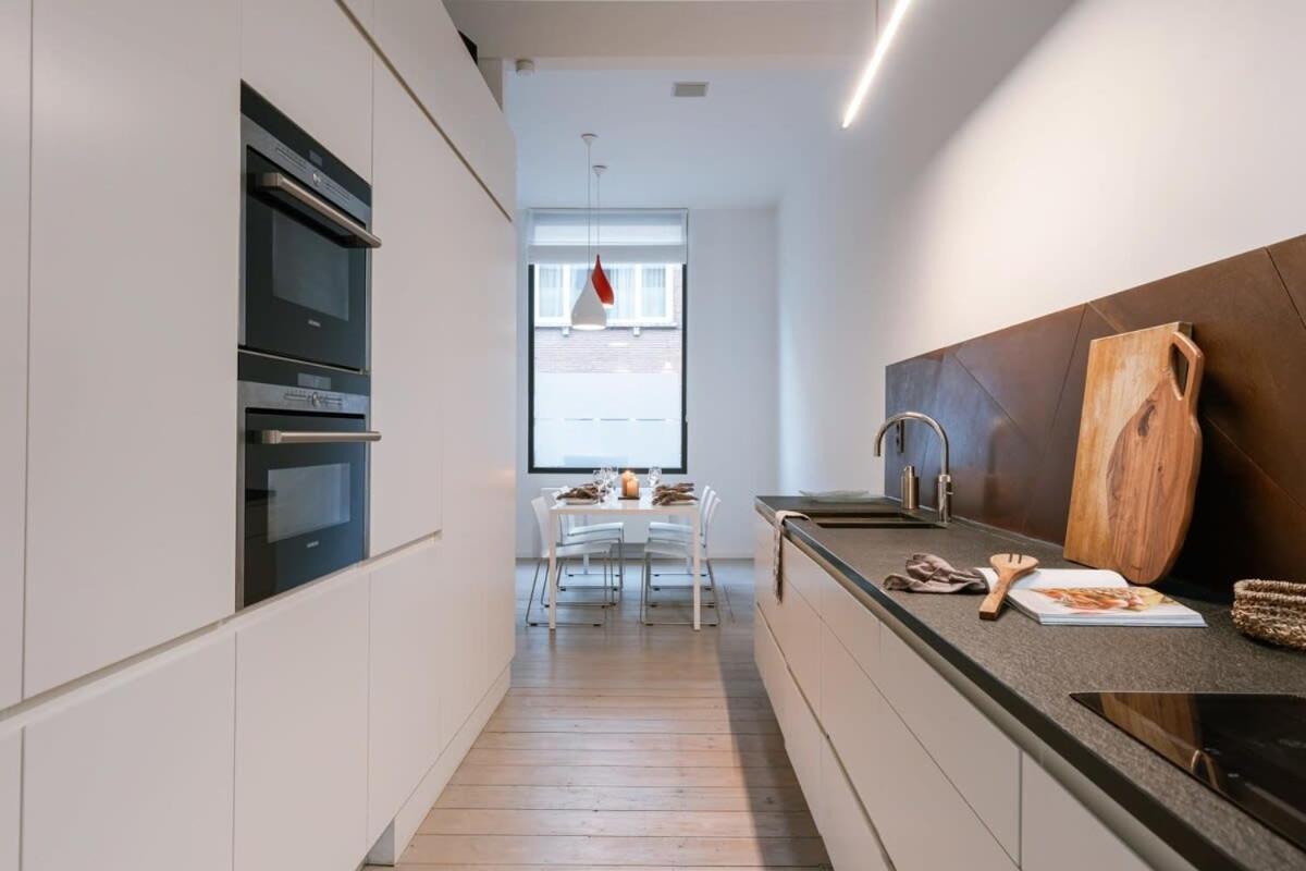 Vakantiehuis Huswell - Charming Urban Retreat, 15 Minutes From Station